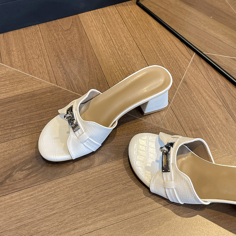 Damen Modische Sandalen mit elegantem Kettendetail und hohem Blockabsatz R&B