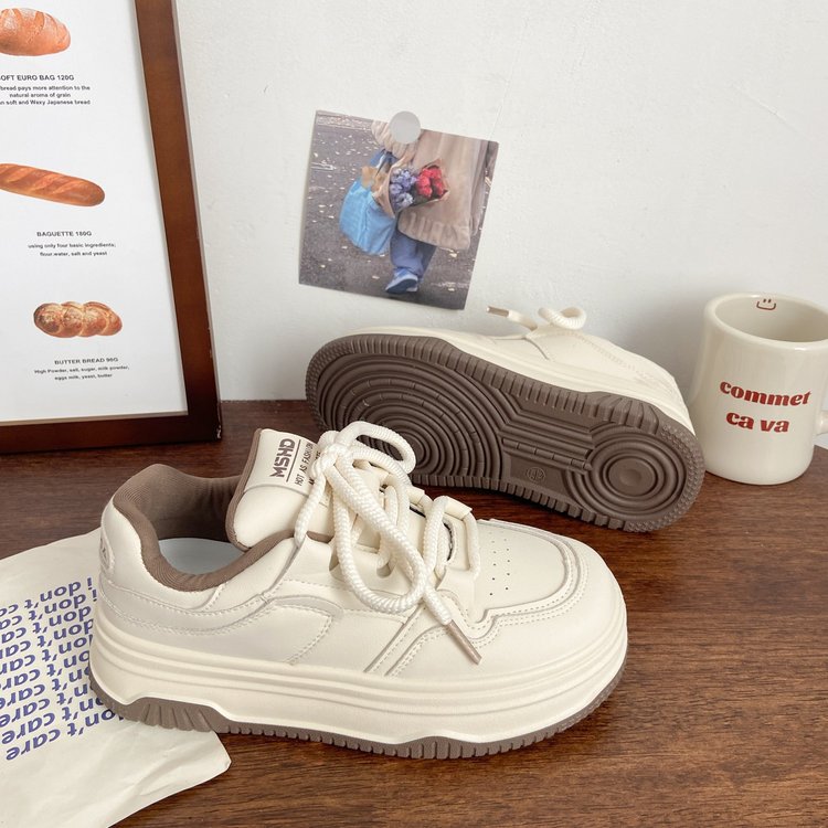 Damen Sportliche Sneakers mit stabiler Sohle und atmungsaktiver Oberflächenstruktur R&B