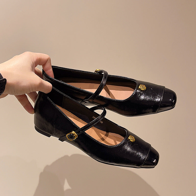 Damen Ballerina-Schuhe mit elegantem Riemchen und geschmackvollem Schmuckdetail