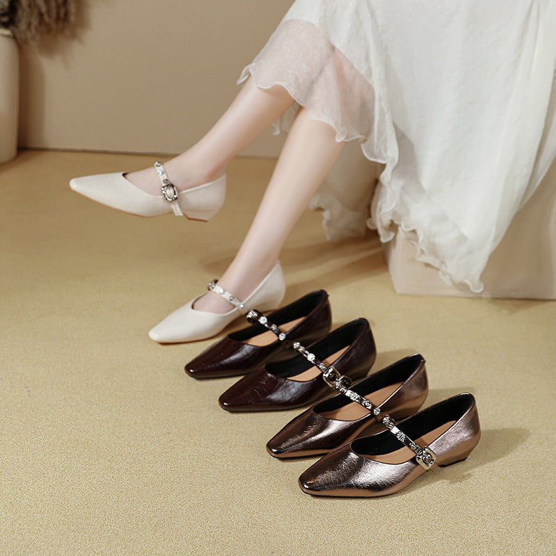 Damen Elegante Ballerinas mit verziertem Riemen