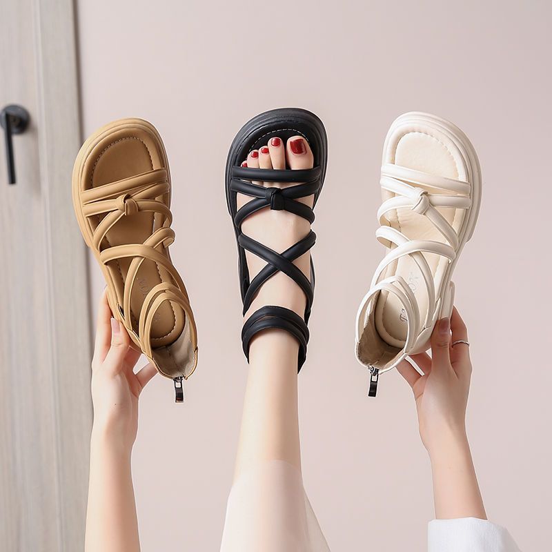 Damen Modische Sandalen mit innovativem Riemchen-Design