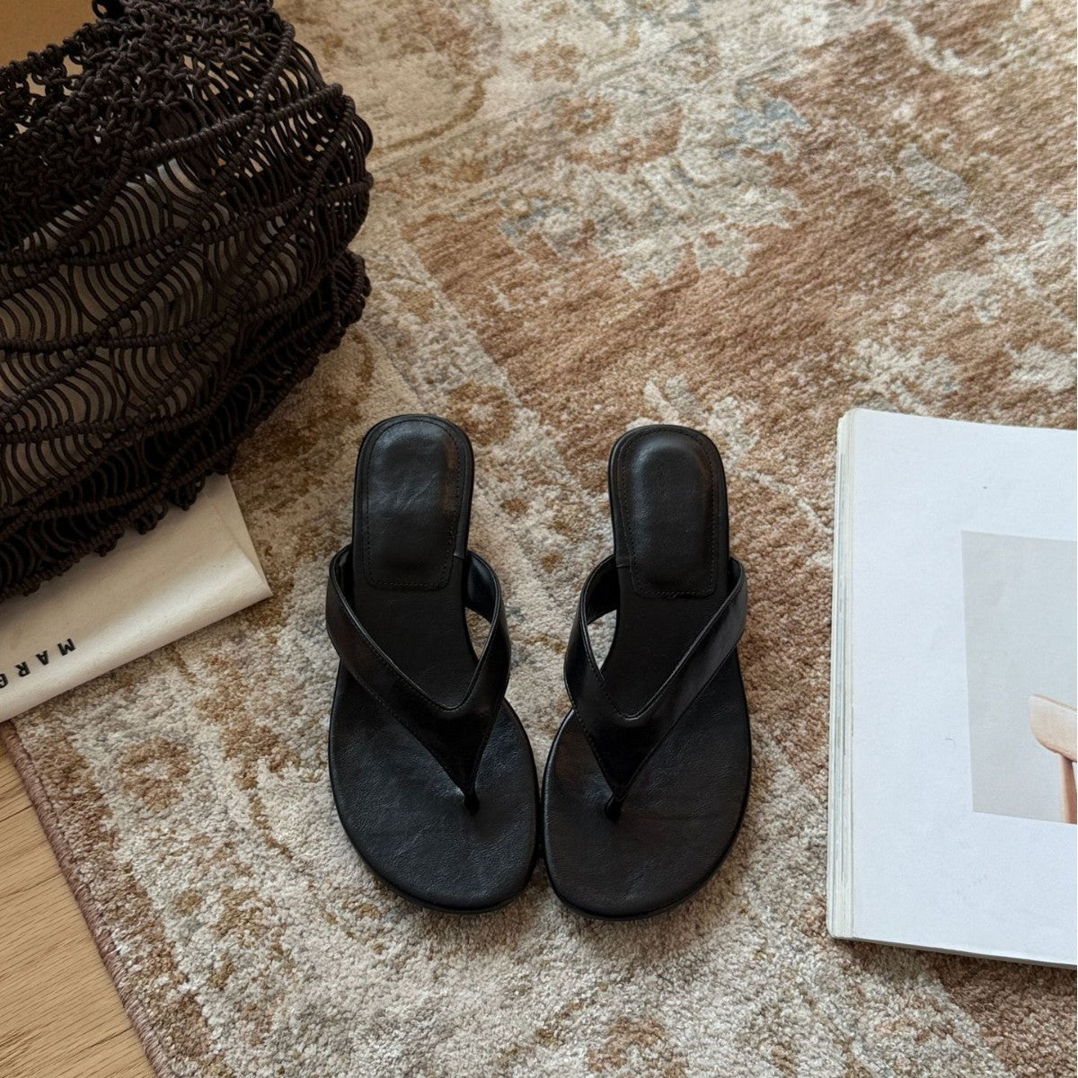 Damen Komfortable Zehentrenner-Sandalen mit ergonomischer Fußbettgestaltung und rutschfester Sohle