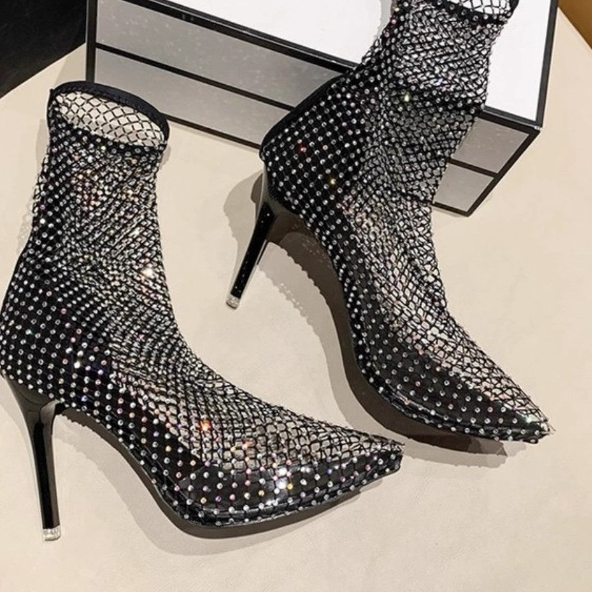 Damen spitze Netz High Heel Stiefeletten mit funkelnden Details R&B