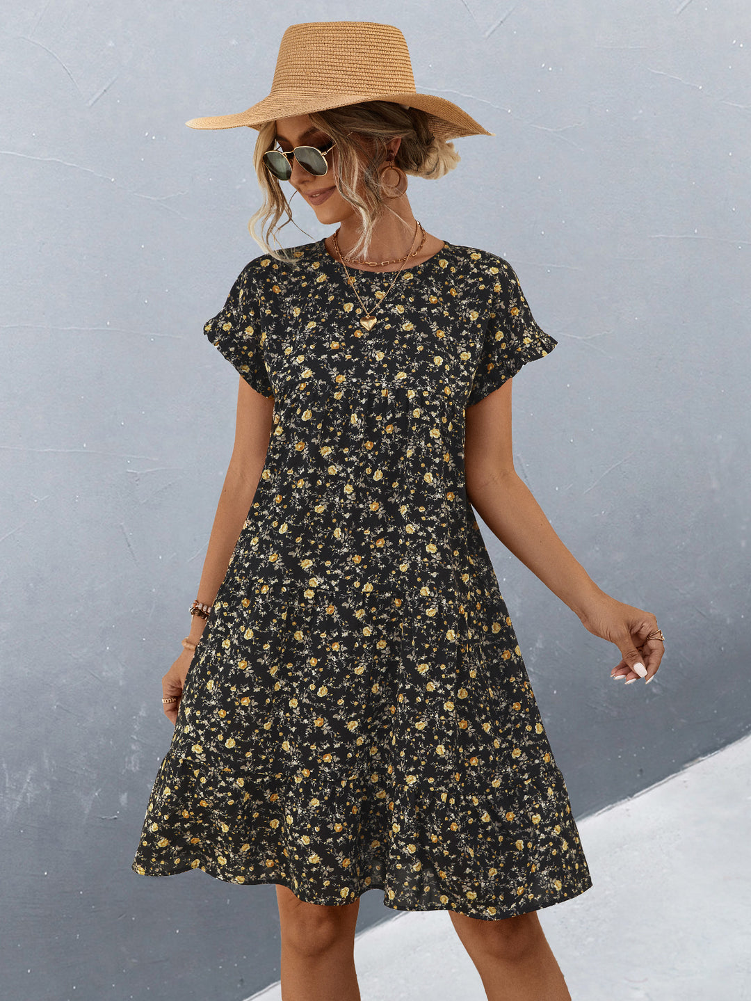 Damen Freizeitkleid mit voluminösem Rock und floralem Design R&B