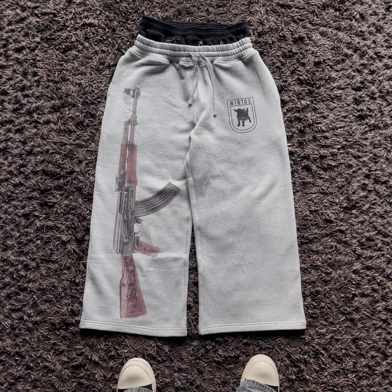 Herren Freizeithose mit einzigartigem Grafikdesign R&B