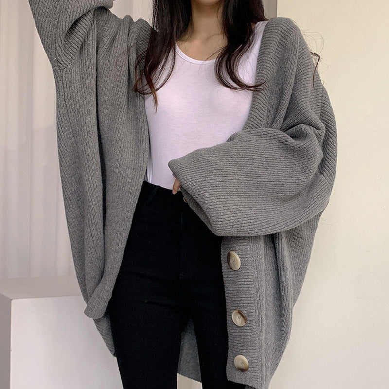 Damen Grobstrick Cardigan mit oversized Schnitt und dekorativen Knöpfen R&B