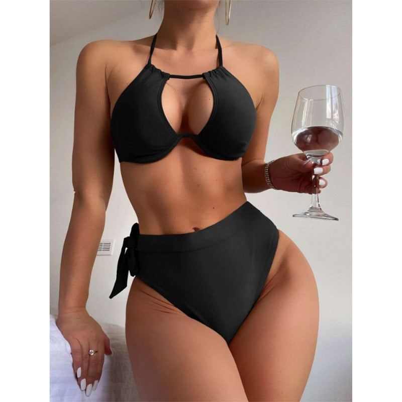 Damen Triangel-Bikini mit hohem Bund und modischem Knopfverschluss R&B