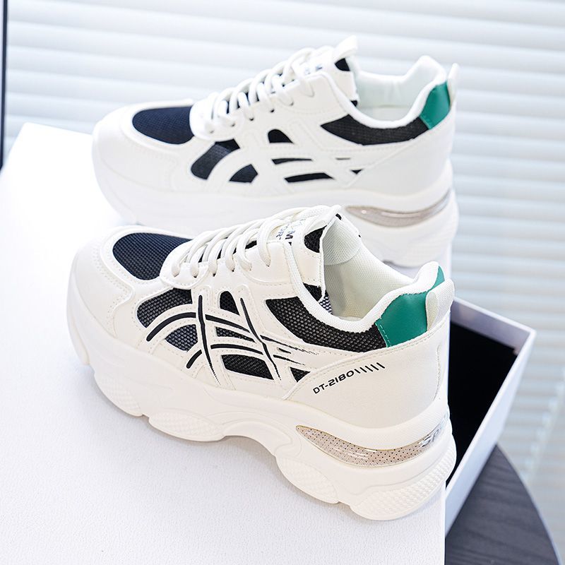 Damen Sportliche Sneaker mit atmungsaktivem Mesh und dämpfender Sohle