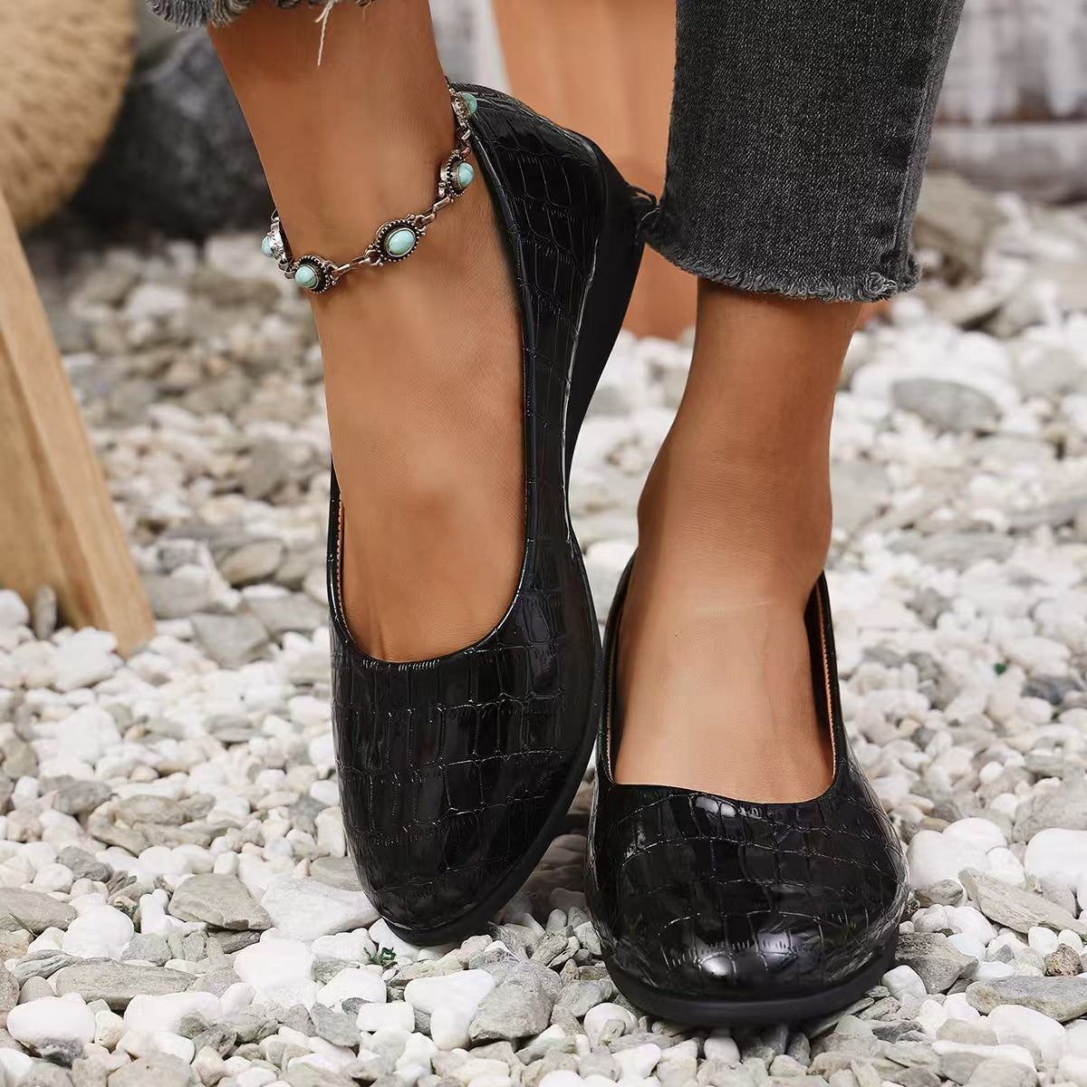 Damen Komfortable Wedge-Pantoletten mit elegantem Kunstleder-Obermaterial