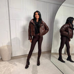 Kurze Steppjacke Damen mit glänzender Oberfläche