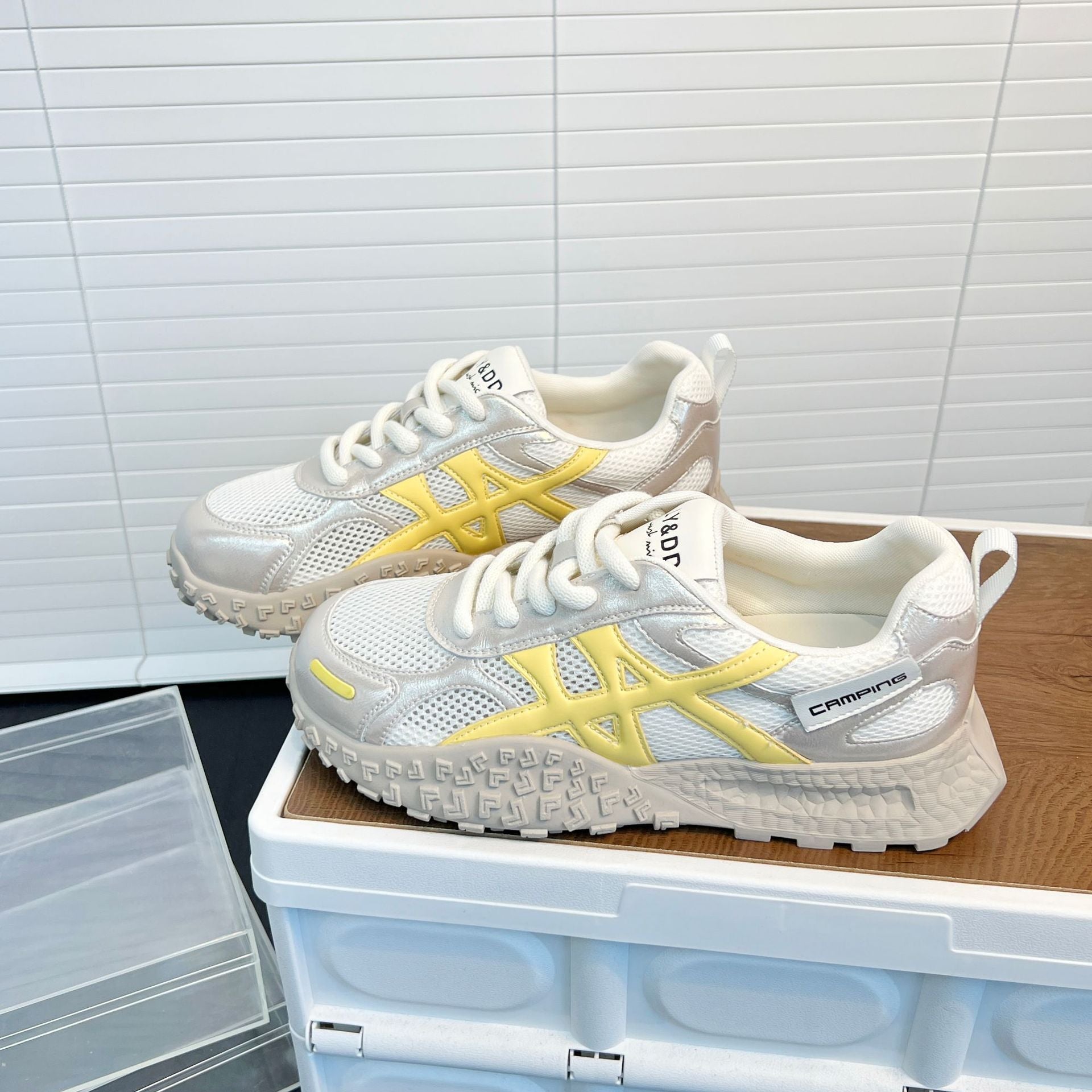 Damen Sportliche Sneakers mit atmungsaktiver Mesh-Oberfläche und rutschfester Sohle R&B