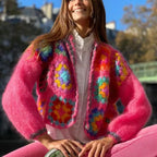 Damen Strickjacke mit buntem Granny-Quadrat-Design und luftigen Ärmeln R&B