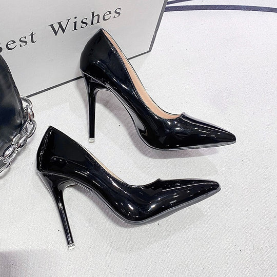 Damen elegante spitze High Heels mit glänzendem Finish R&B