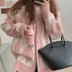 Damen lässige Strickjacke mit Rautenmuster und großen Knöpfen R&B