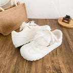 Damen Sneaker mit romantischem Spitzen-Design und atmungsaktiver Oberflächenstruktur R&B