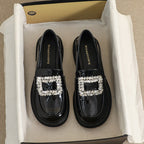 Damen Elegante und stilvolle Mokassins mit Strass-Applikation