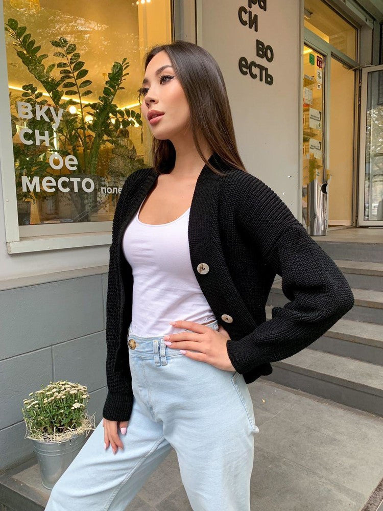 Damen Großer Strickcardigan mit Knopfdetail und V-Ausschnitt R&B