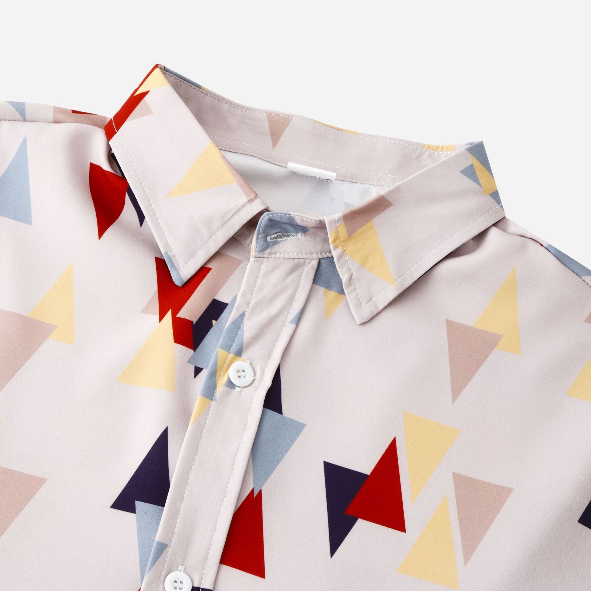 Damen Langarmbluse im modernen geometrischen Design