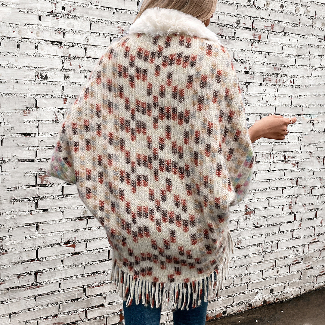 Damen eleganter Poncho mit luxuriösem Kunstfellkragen und Fransen R&B