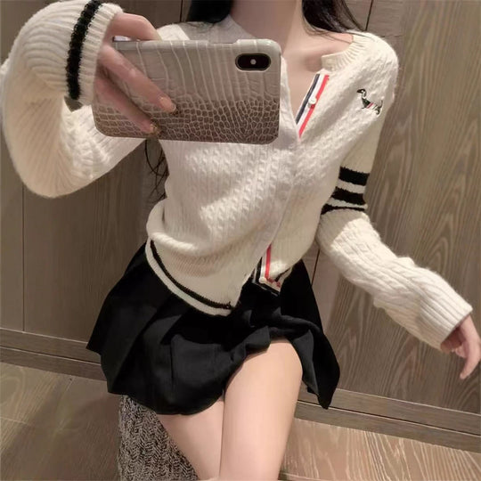 Damen Lässige Strickjacke mit modischen Akzenten und kontrastierenden Details R&B
