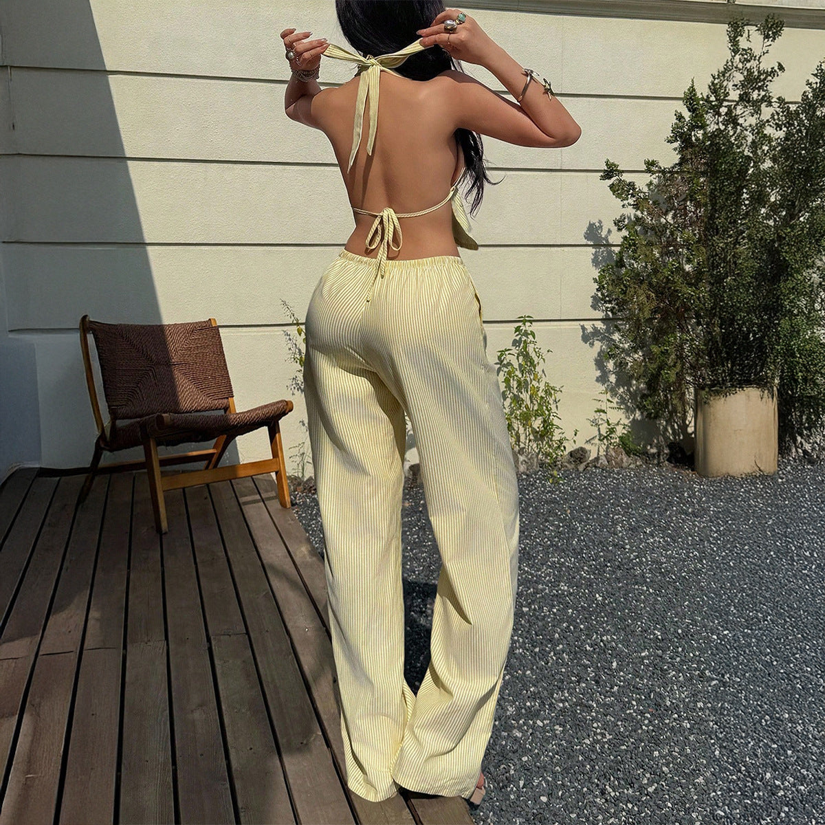 Damen Lässiges Strandoutfit mit Crop-Top und weitem Hose R&B