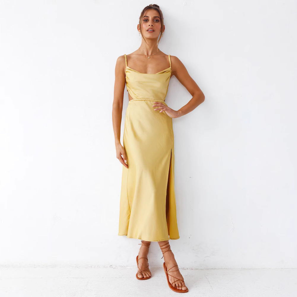 Damen Satin Maxikleid mit elegantem Wickeldesign und raffinierten Rüschen R&B