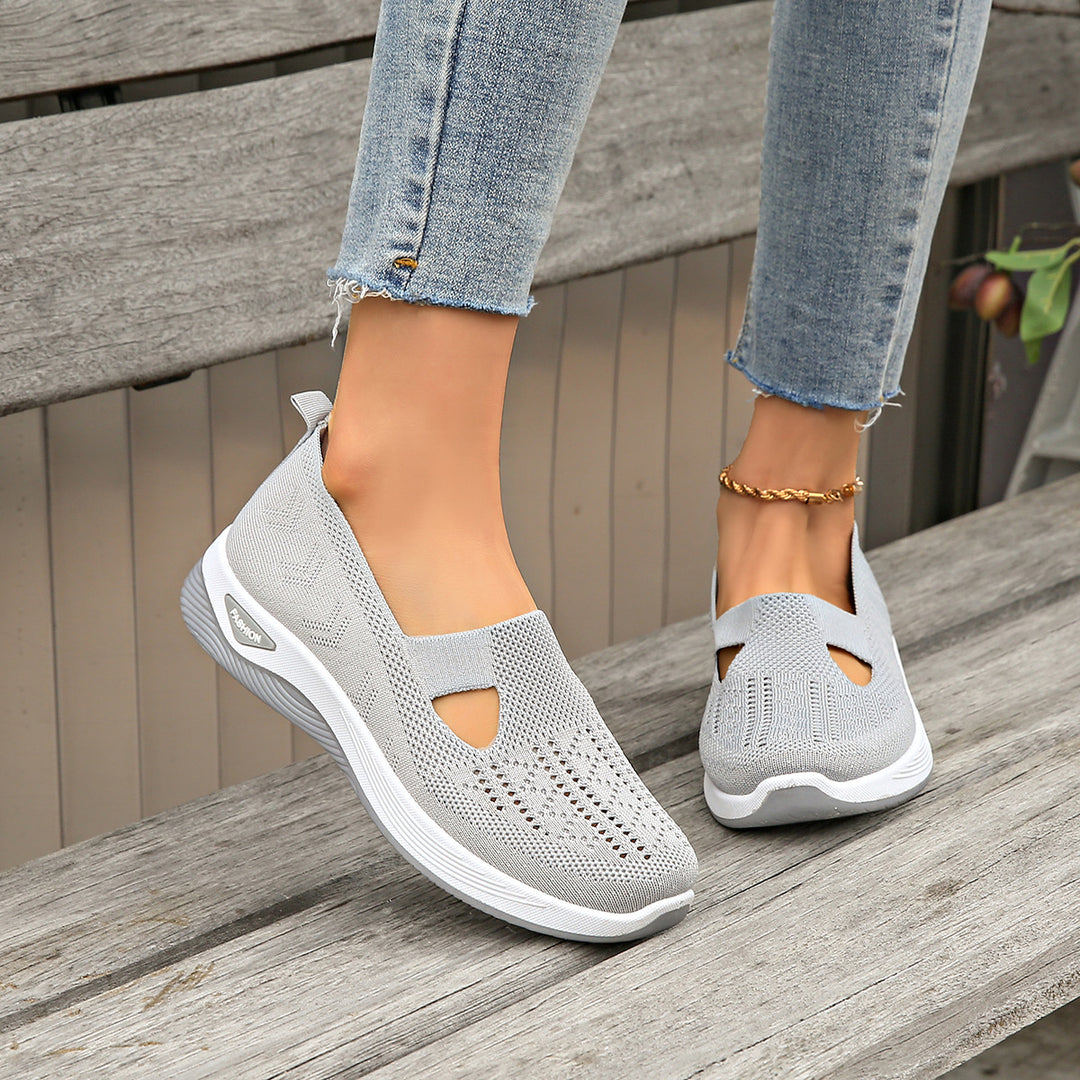 Damen Bequeme Slip-On Sneakers mit atmungsaktiver Netzstruktur R&B