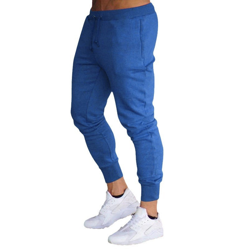 Herren Sportliche Jogginghose mit modernem Schnitt und praktischen Taschen R&B