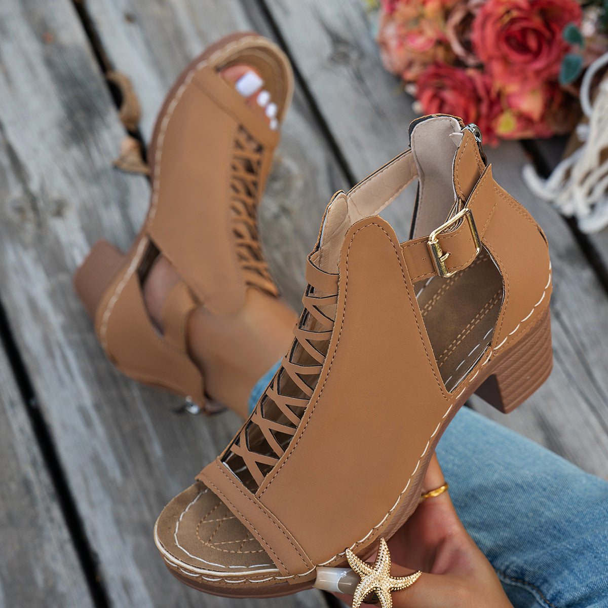 Damen Elegante und modische Schnürsandalen mit Blockabsatz
