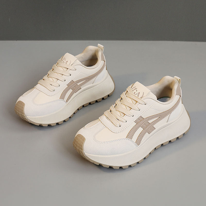 Damen Sportliche Sneaker mit modernem Dämpfungssystem und trendigem Obermaterial R&B