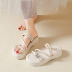 Damen Plateau-Sandalen mit elegantem Schmetterlingsdesign R&B