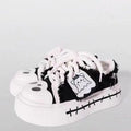 Damen Sneaker mit verspielt-animiertem Design und rutschfester Sohle R&B