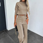 Damen Kombination aus cropped Oberteil und weit geschnittenen Hose R&B