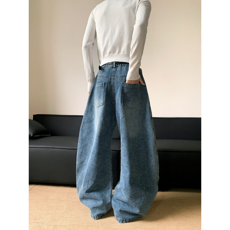 Damen Oversized Jeans mit einzigartigem Schnitt und modischen Applikationen