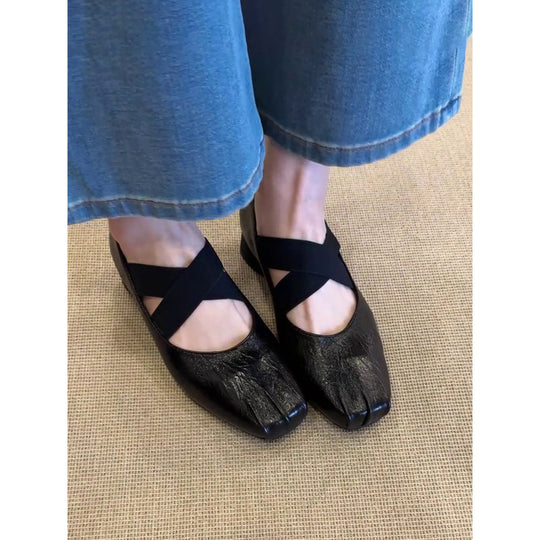 Damen Ballerina-Schuhe mit modischem Kreuzriemen und glänzender Oberfläche R&B