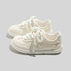 Damen Sneaker mit einzigartiger Blumendekoration und flexibler Komfortsohle