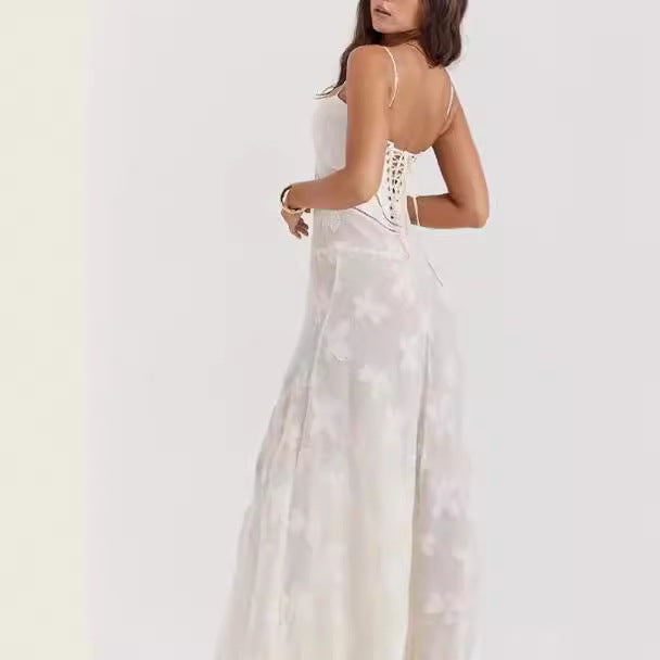 Damen elegantes Abendkleid mit feinen Spitzenverzierungen und Spaghettiträgern R&B