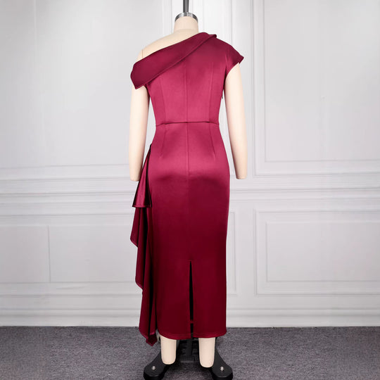 Damen elegantes Satin Abendkleid mit asymmetrischen Rüschendetails R&B