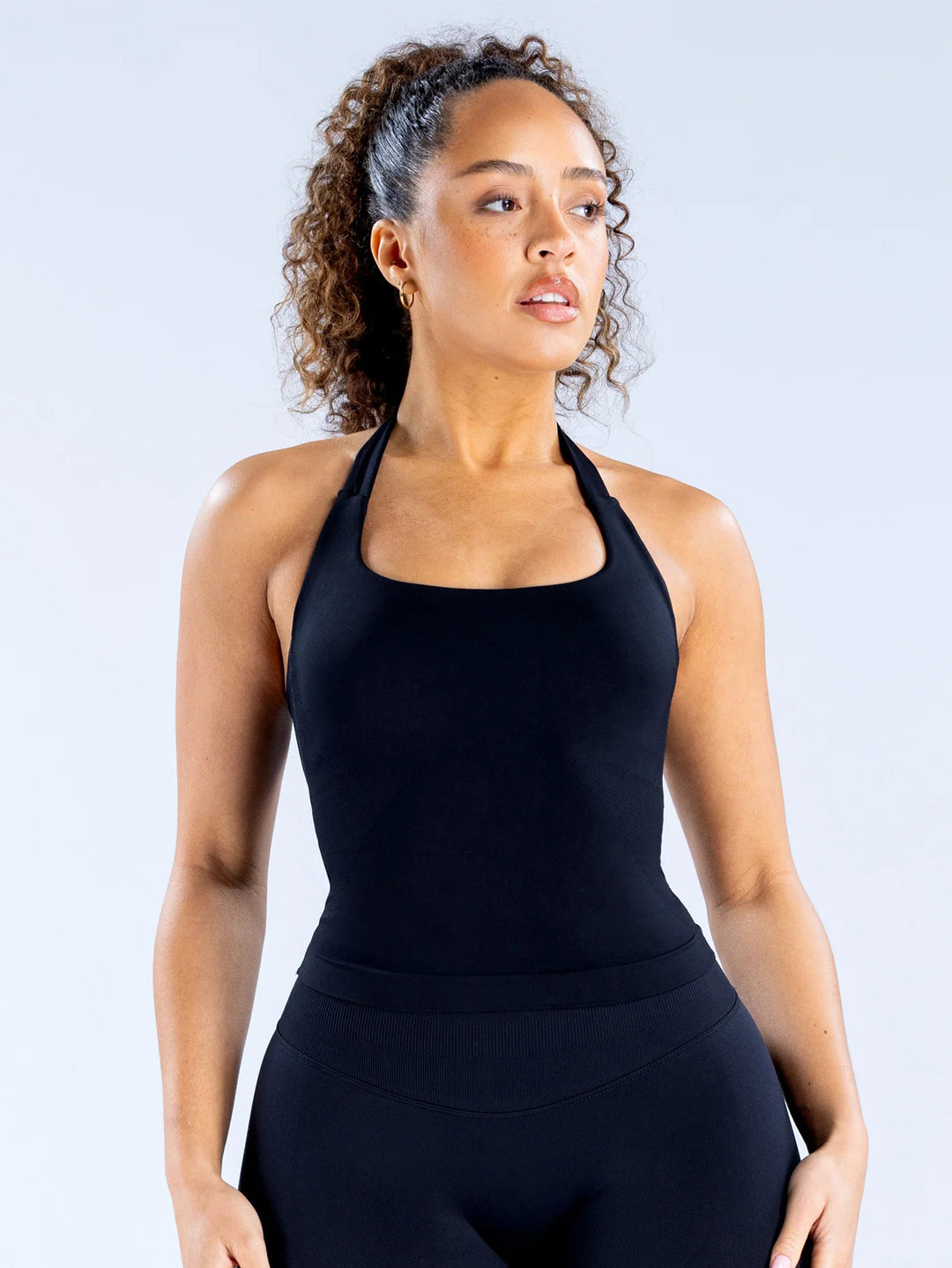 Damen Sportoberteil mit komfortablem Halter-Design und atmungsaktiven Materialien R&B
