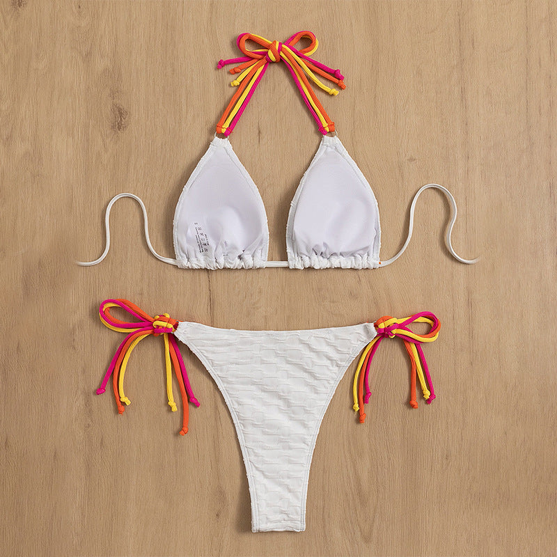 Damen Triangel-Bikini mit verspielten Bindedetails