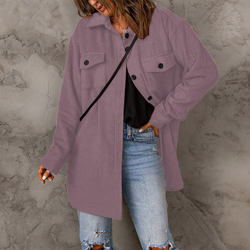Damen vielseitige Oversize-Hemdjacke mit aufgesetzten Taschen und Knopfverschluss R&B