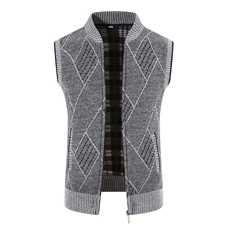 Herren Strickjacke ohne Ärmel mit modernem Zopfmuster