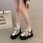 Damen modische Plateau-Sneaker mit glänzender Oberfläche und rutschfester Sohle R&B