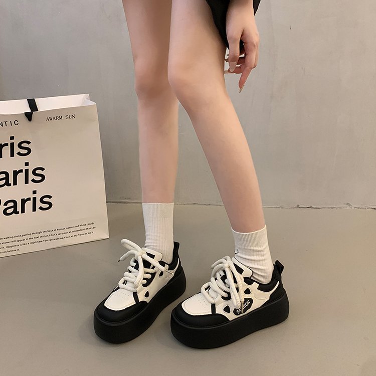 Damen modische Plateau-Sneaker mit glänzender Oberfläche und rutschfester Sohle R&B