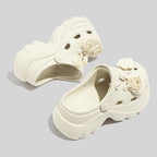 Damen Dekorative Clogs mit floralen Applikationen und rutschfester Sohle
