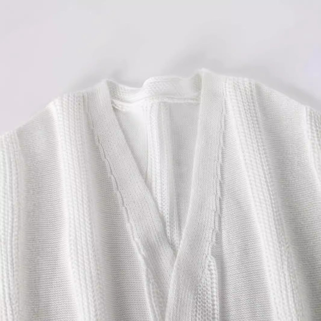 Damen Grobstrick Cardigan mit praktischen Taschen und lässigem Schnitt R&B