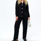 Damen gemütlicher Strick-Cardigan mit praktischen Taschen und Knopfdetails