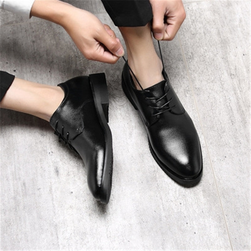 Herren Schnürschuhe im eleganten Design von R&B