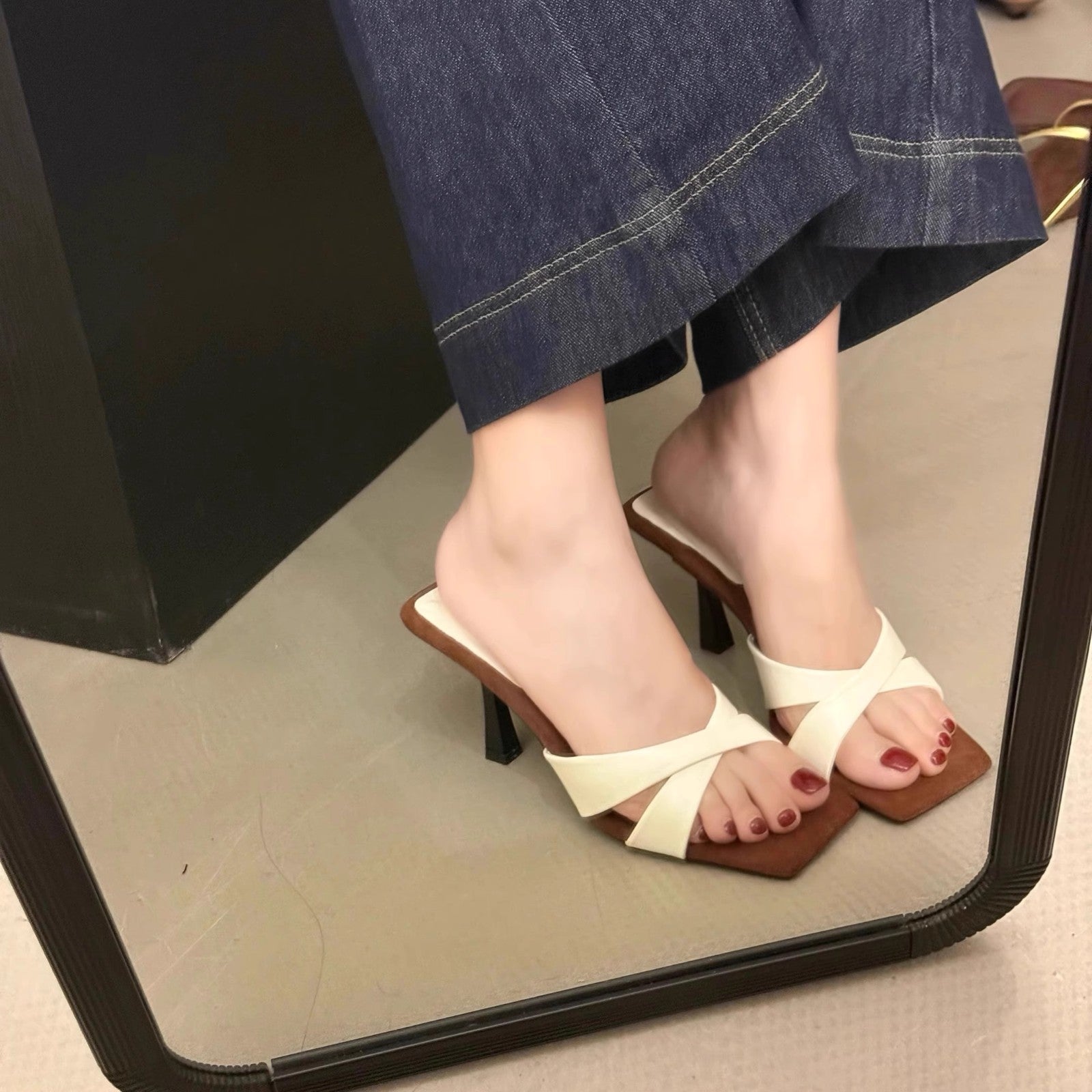 Damen Elegante Slingback Mules mit dekorativem Kreuzriemen und Absatz R&B