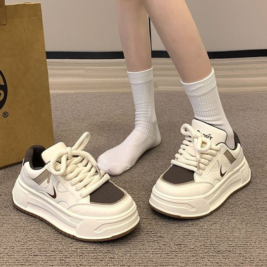 Damen trendige Sneakers mit sportlichem Design und dämpfender Sohle R&B